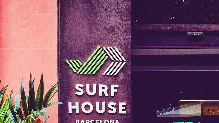 Surf House Barcelona