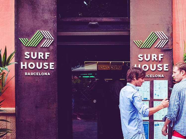 Surf House Barcelona