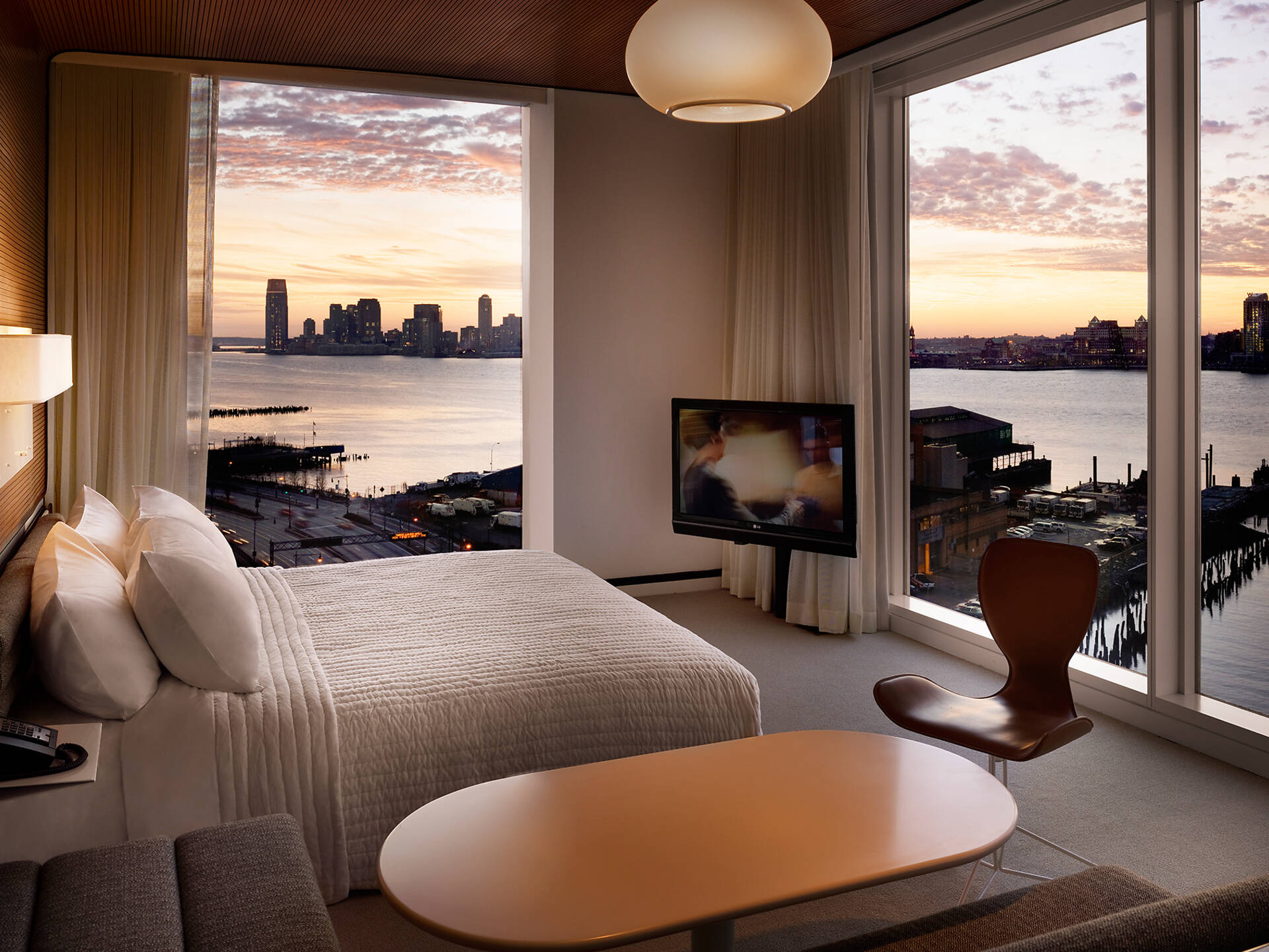 9 Best 4 star hotels in NYC for an unforgettable vacation