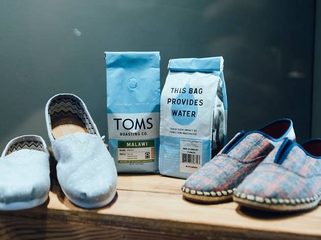 TOMS | Shopping in City Hall, Singapore
