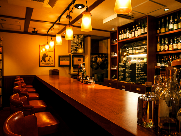 Bar Louis | Bars and pubs in Nihonbashi, Tokyo