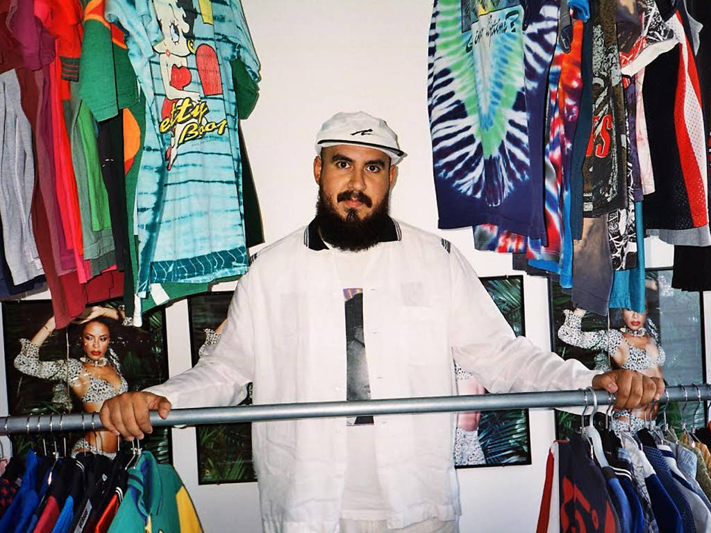 Best Vintage Stores NYC Offers For Retro Shoppers