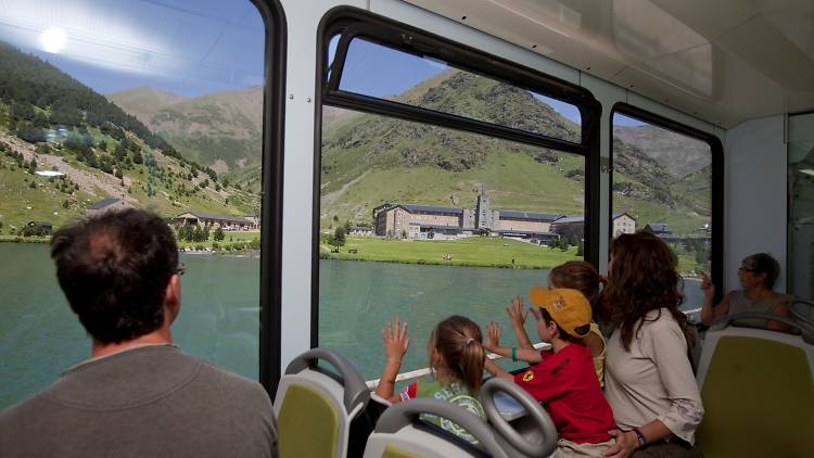 El Cremallera: puja a la Vall de Núria