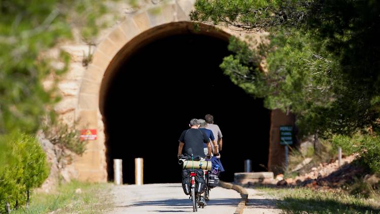 La Vía Verde entre Els Ports y el Delta de l'Ebre