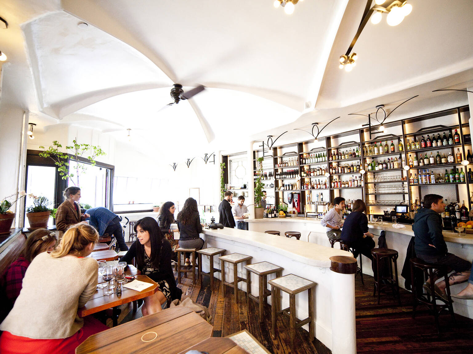 Williamsburg, Brooklyn Guide to Restaurants, Bars and Hotels