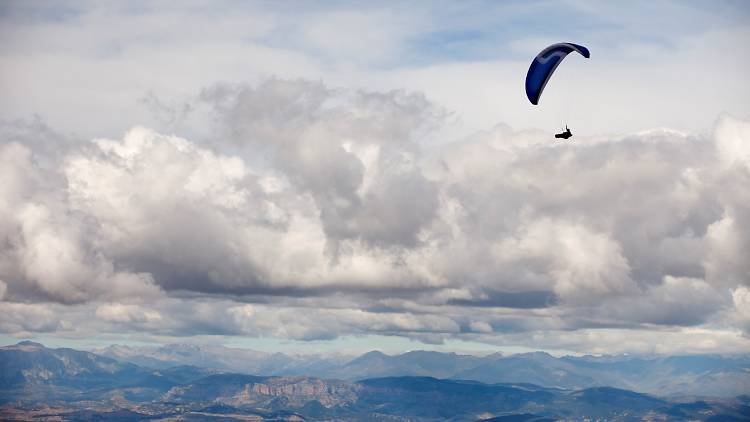 Parapente por el Montsec