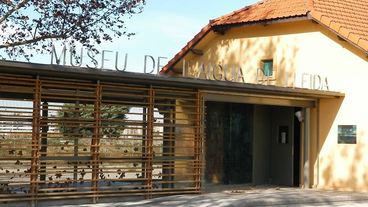 Visit the Water Museum in Lleida