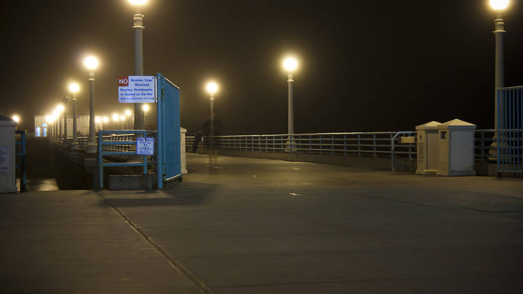 Manhattan Beach Pier at Night