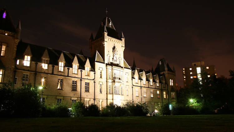 Royal Victoria Patriotic Building