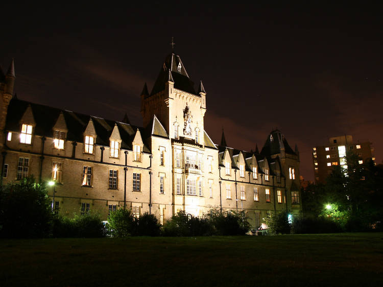 Royal Victoria Patriotic Building