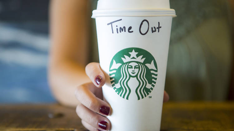 Time Out İstanbul Starbucks'larda