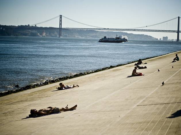 Ribeira das Naus Ribeira das Naus