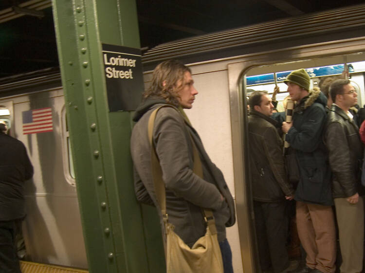 10 people that should be permanently banned from the subway
