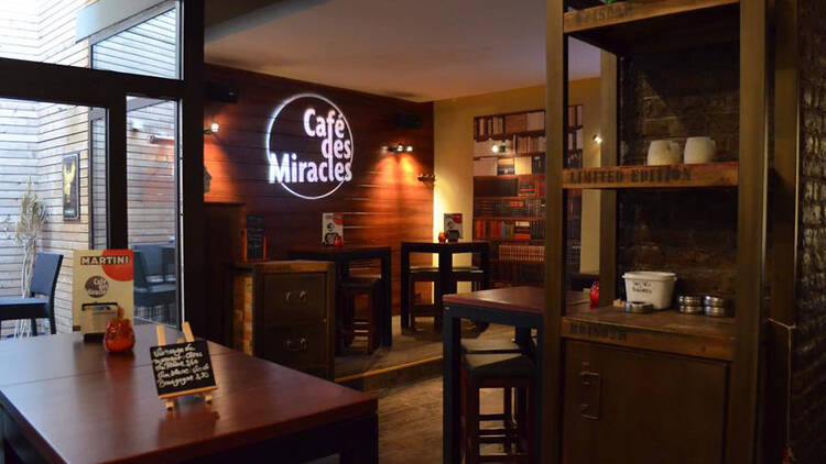 Café des Miracles