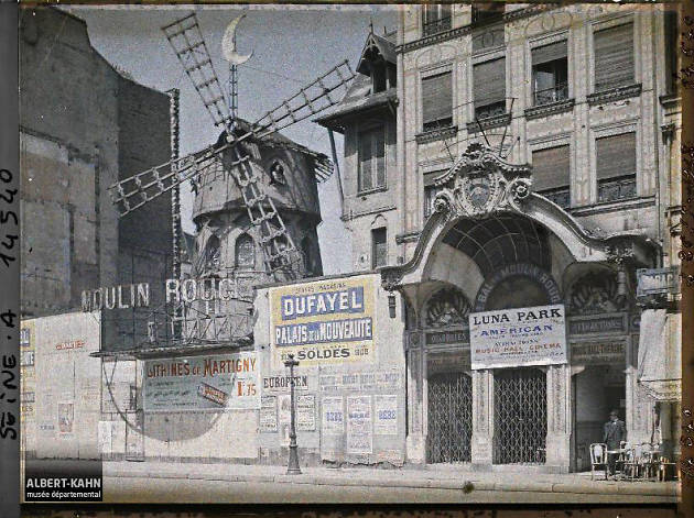 France, Paris, Luna Park et Moulin rouge France, Paris, Luna Park et Moulin rouge