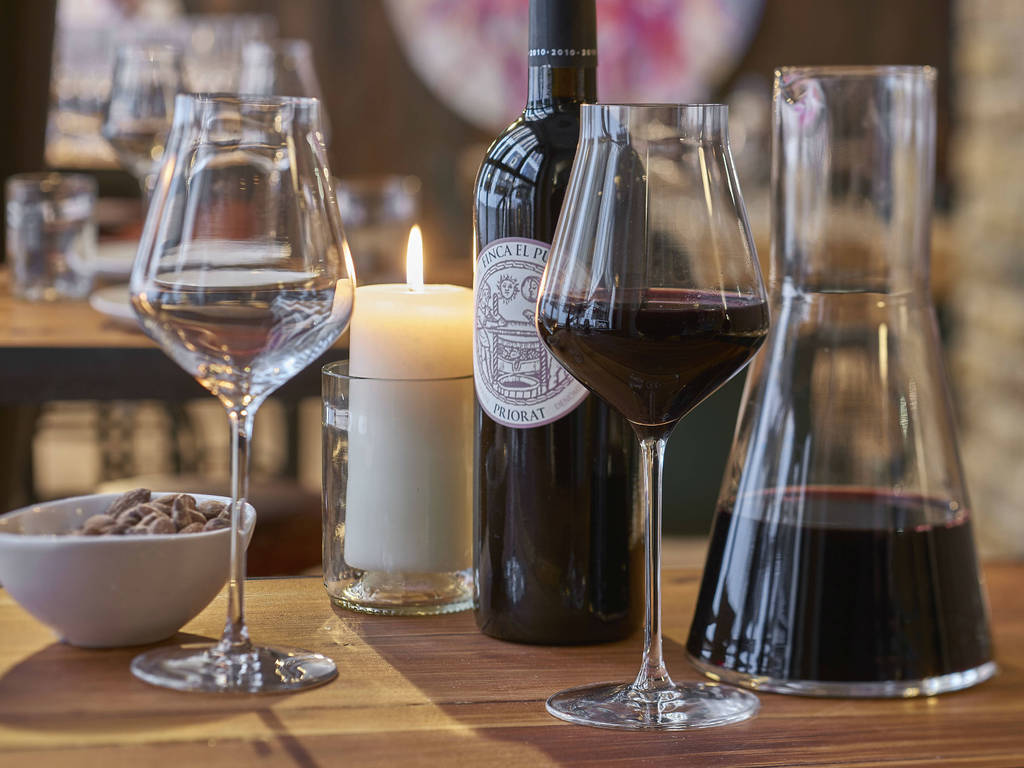 15 Best Places for Wine Tasting in London to Wet Your Whistle