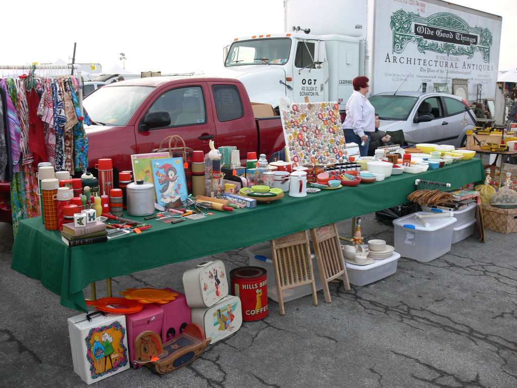 Alameda Flea Market