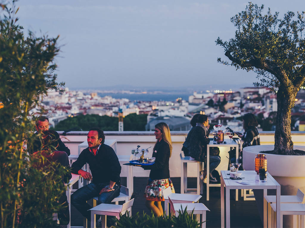 17 best rooftop bars in Lisbon for a drink with a view