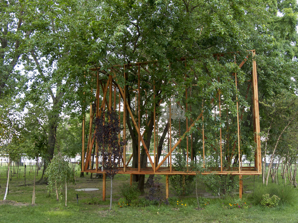 Best sculpture gardens in the tristate area to view art outdoors