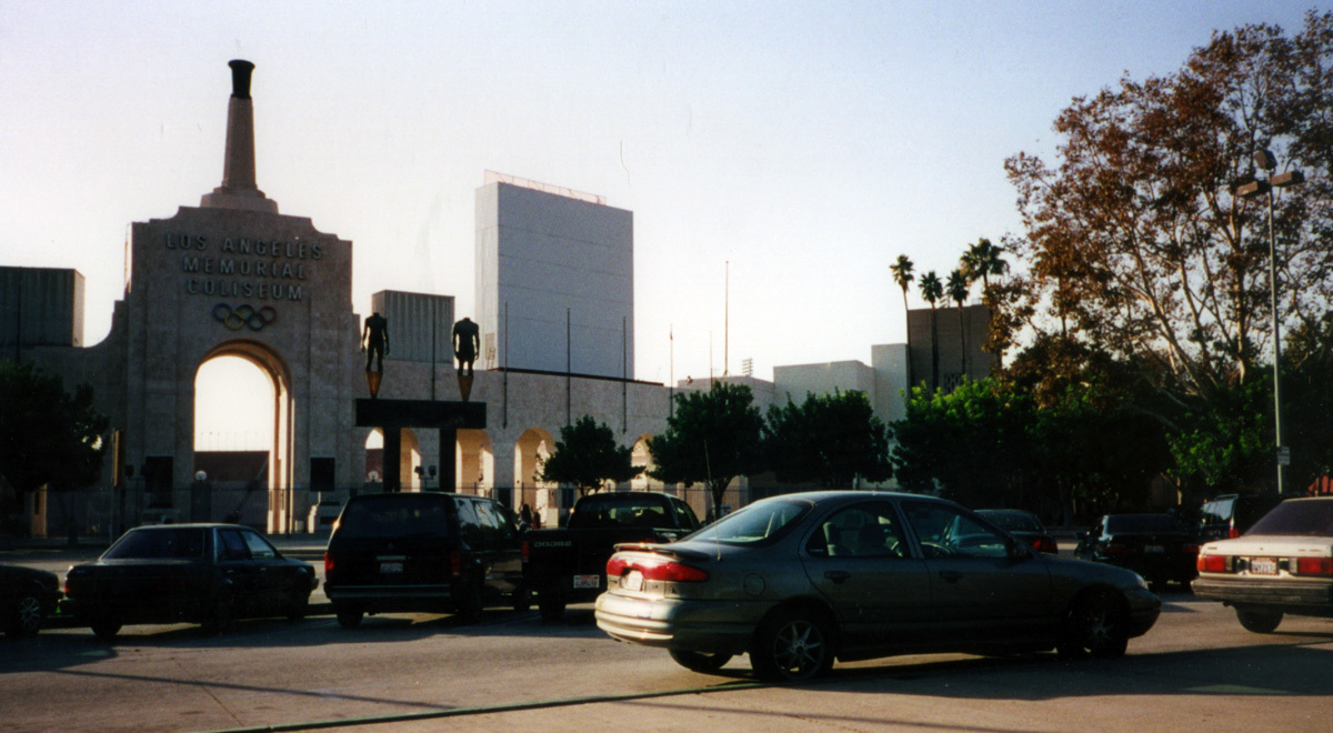 Los Angeles Rams Parking