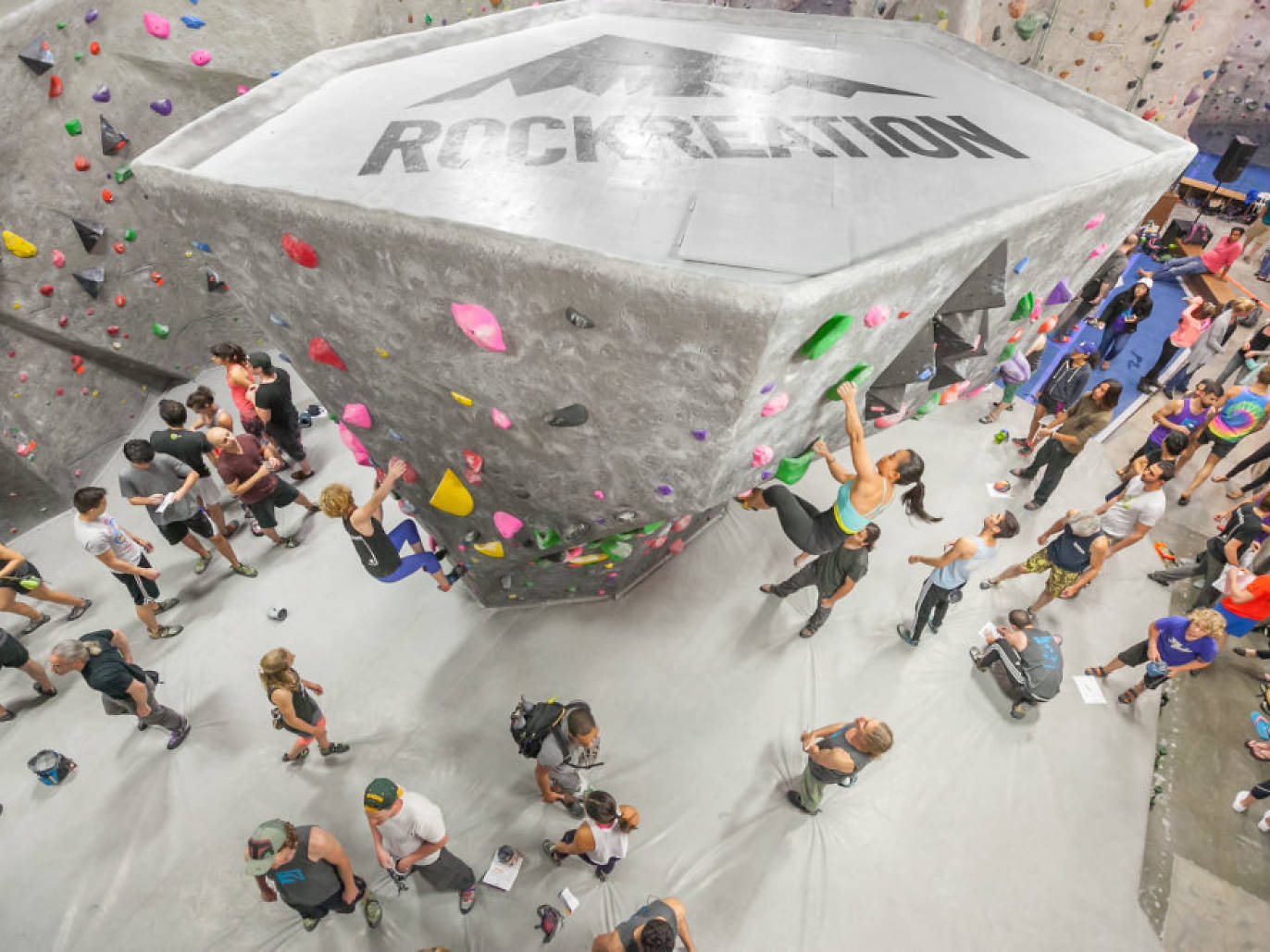 Guide to rock climbing gyms in and around Los Angeles