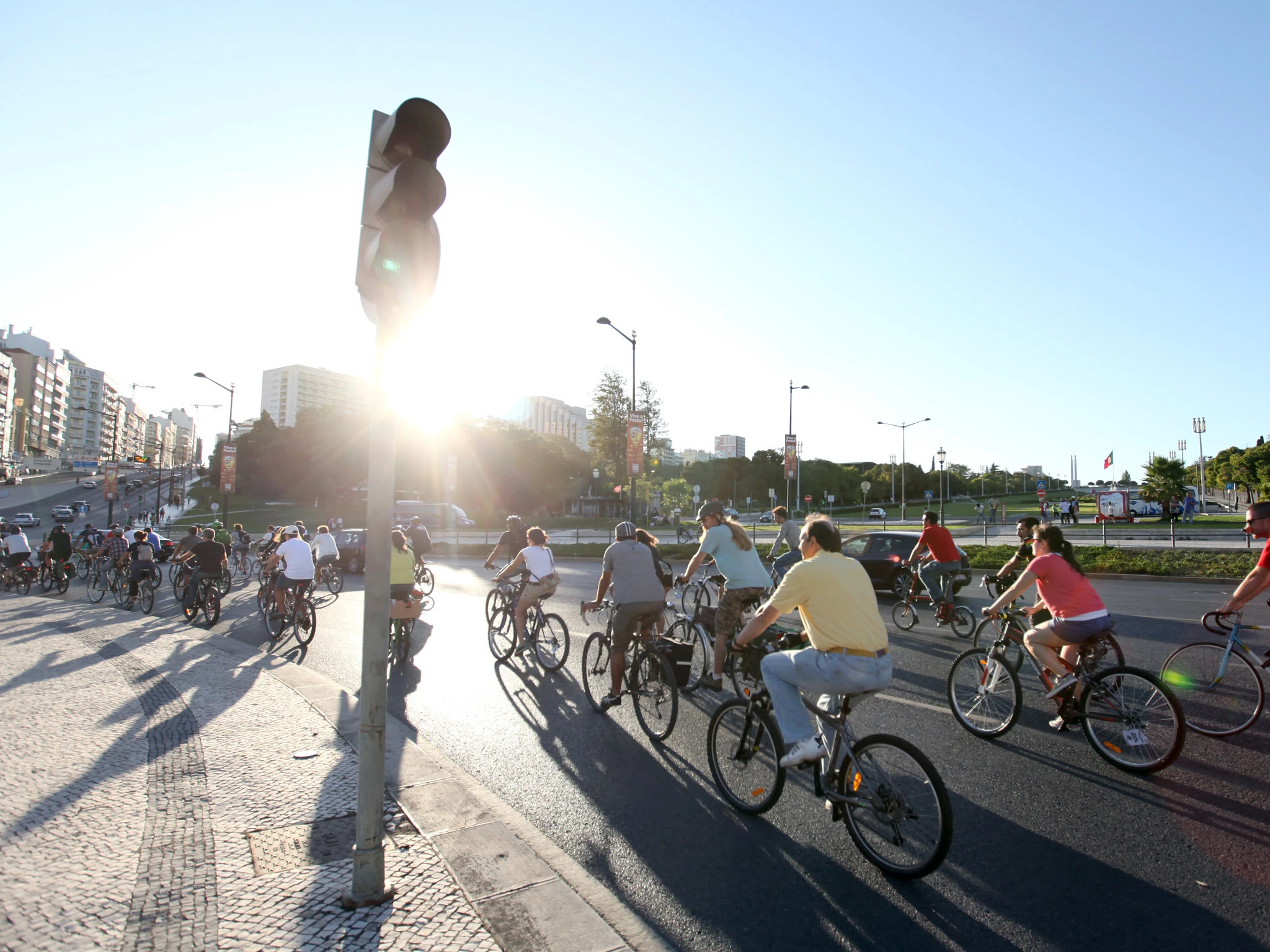 Passeio de bicicleta promovido pela Massa Cr&iacute;tica