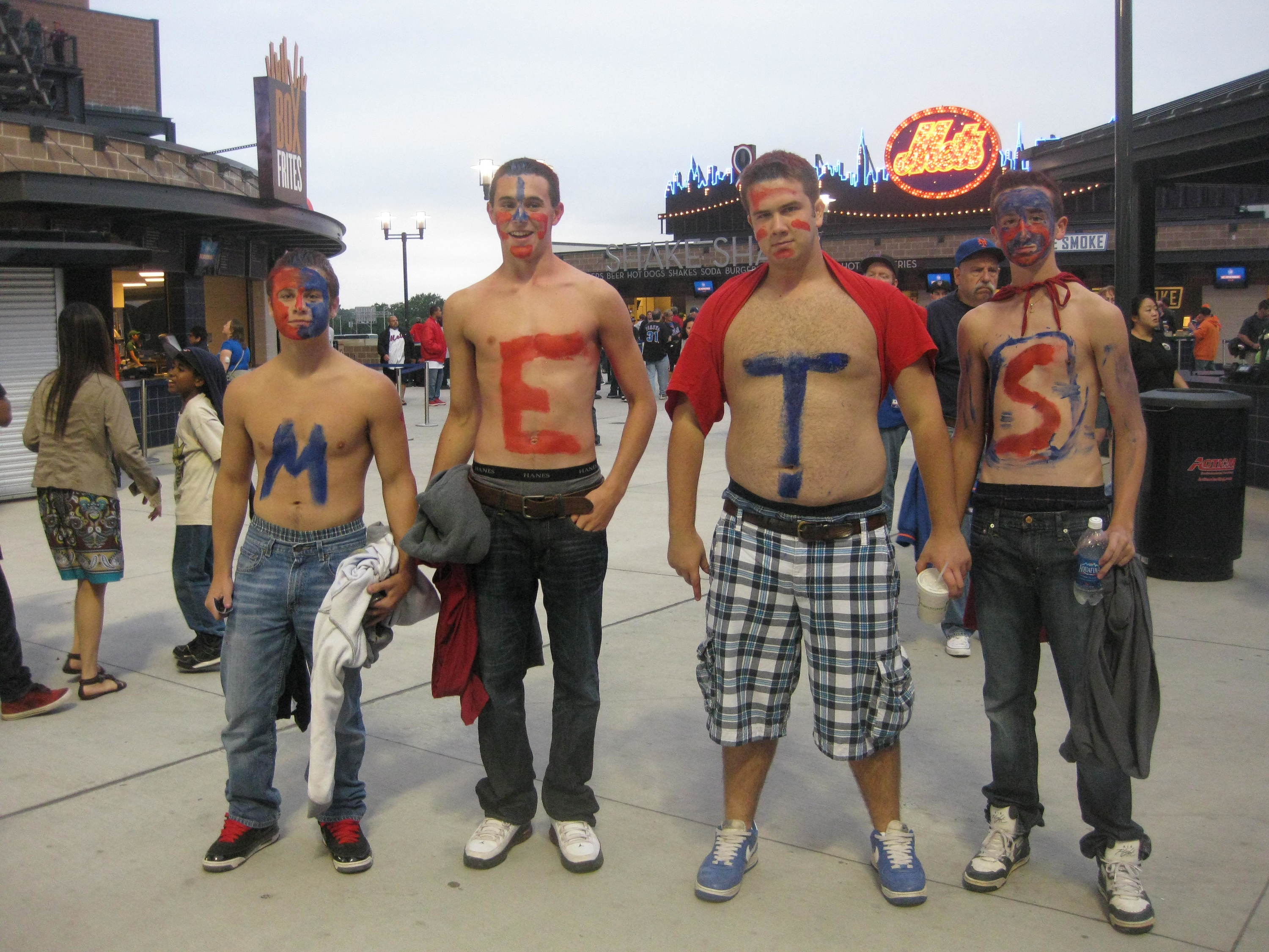 New York City has more Mets fans than Yankees lovers, poll finds – New York  Daily News