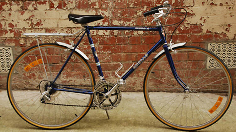 Explore the city on vintage bikes