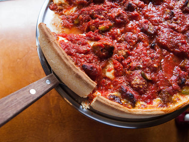 Chicago deep dish pizza in nyc