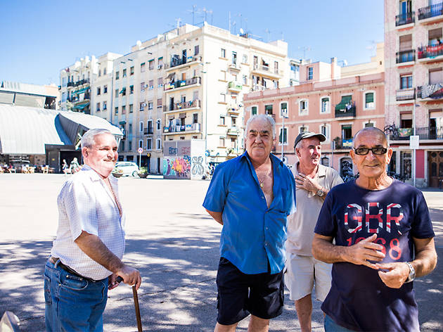 Avis mercat de la Barceloneta Avis mercat de la Barceloneta