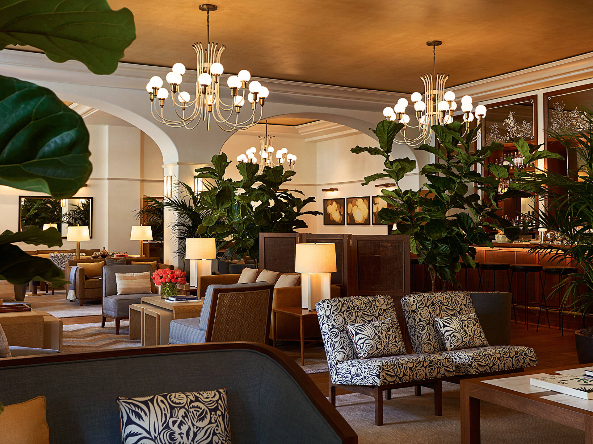 Best Beverly Hills bars for wine, beer and cocktails