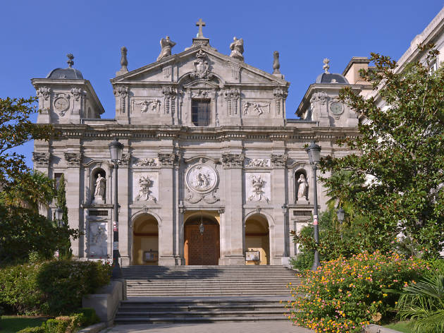 Iglesia de Santa Barbara Iglesia de Santa Barbara