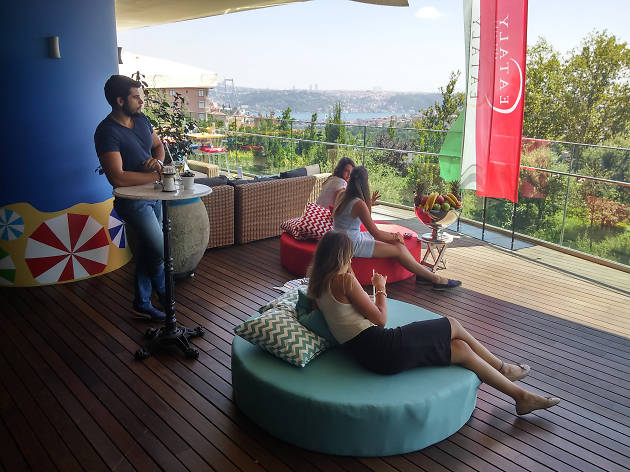 Sabbia Beach Bar Zorlu Eataly içindeki Sabbia'dan