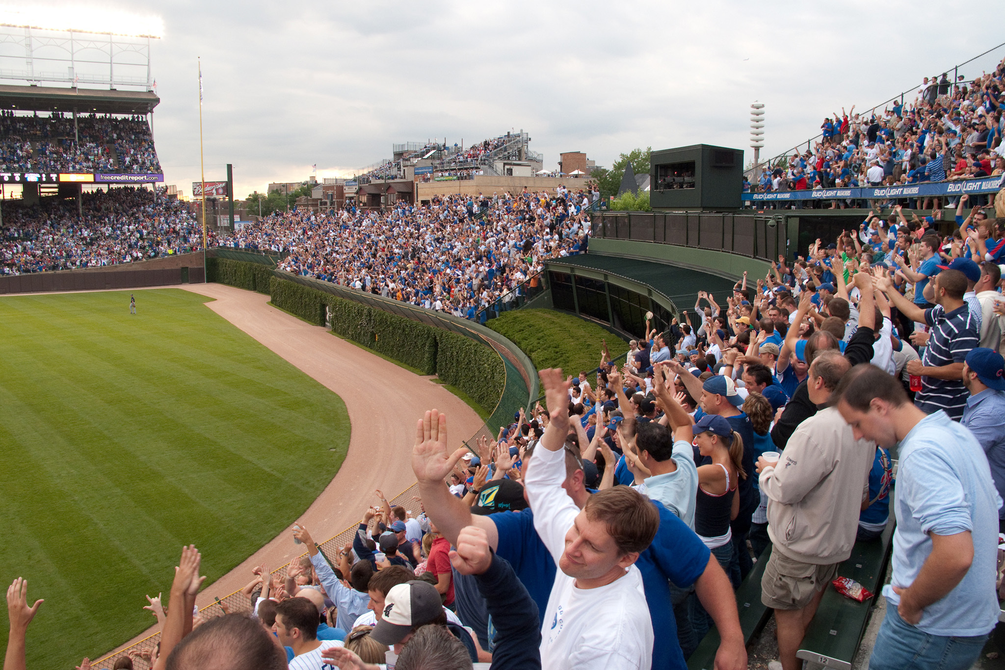 Cubs ready to welcome back bleacher fans