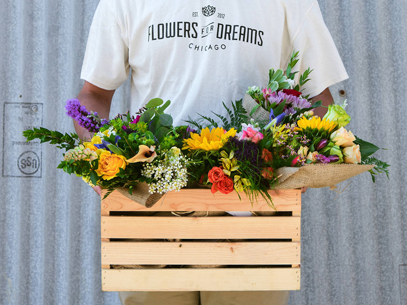 The 19 Best Options for Flower Delivery in Chicago 2022
