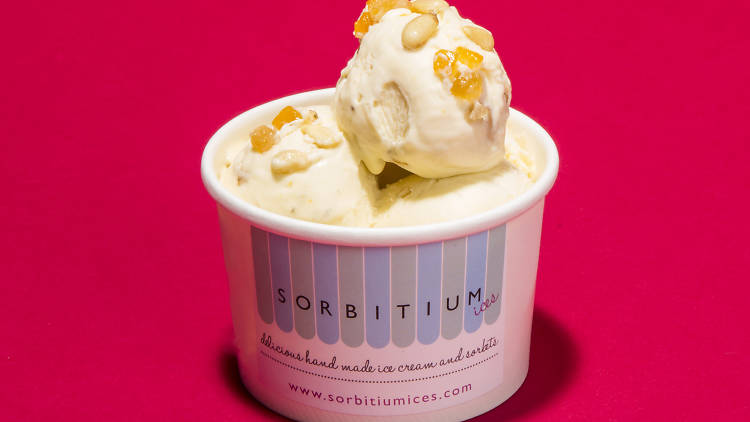 Olive oil and pine nut at Sorbitium Ices, Kerb