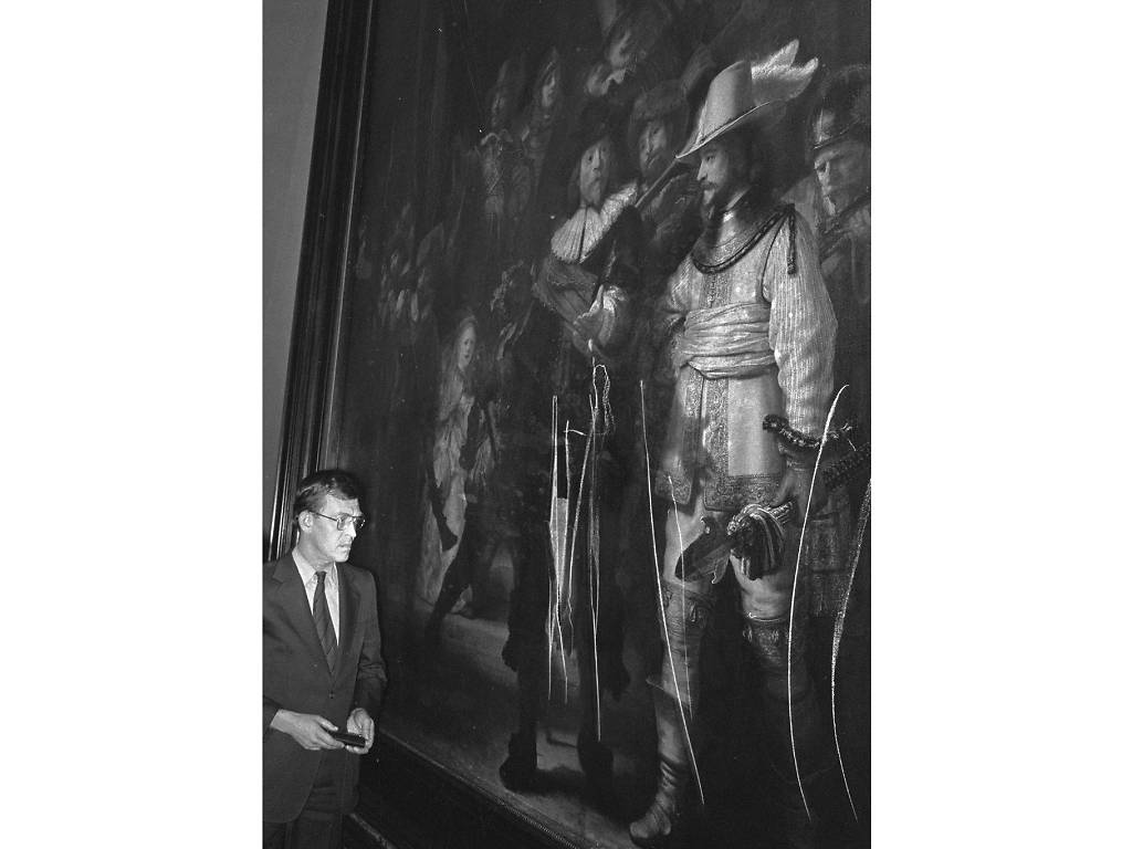 See the top ten acts of art vandalism of all time