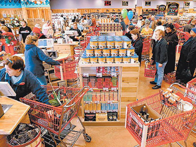 Why does everyone turn into a colossal a-hole the second they walk into Trader Joe's? Why does everyone turn into a colossal a-hole the second they walk into Trader Joe's?