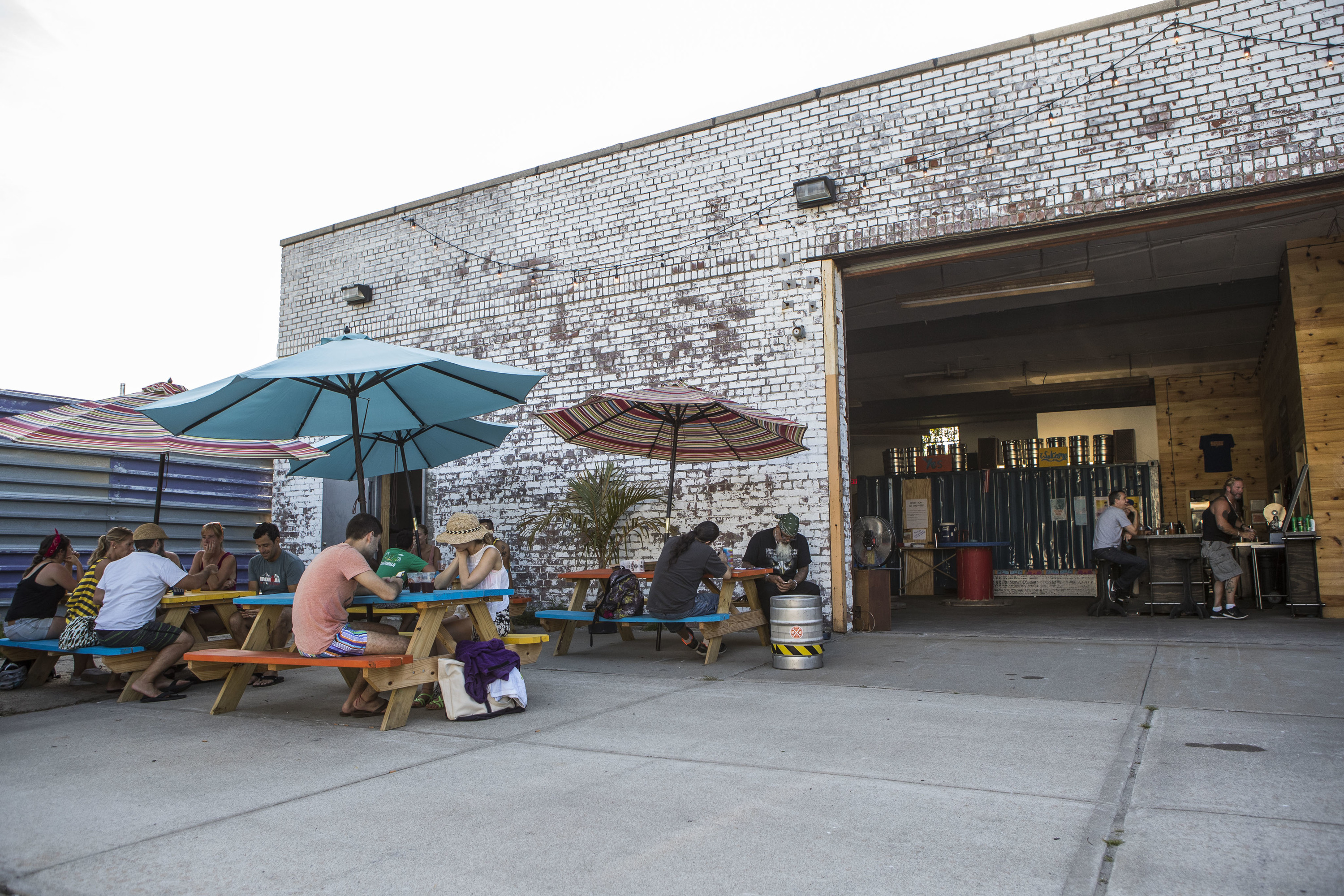 15 Best Restaurants and Bars in the Rockaways this Summer