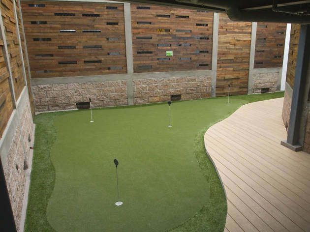 Metrópoli Golf Center Minigolfito en Metropoli Patriotismo
