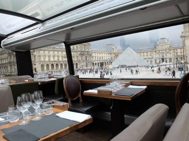 Mieux qu'un food truck, le bustronome ! Mieux qu'un food truck, le bustronome !