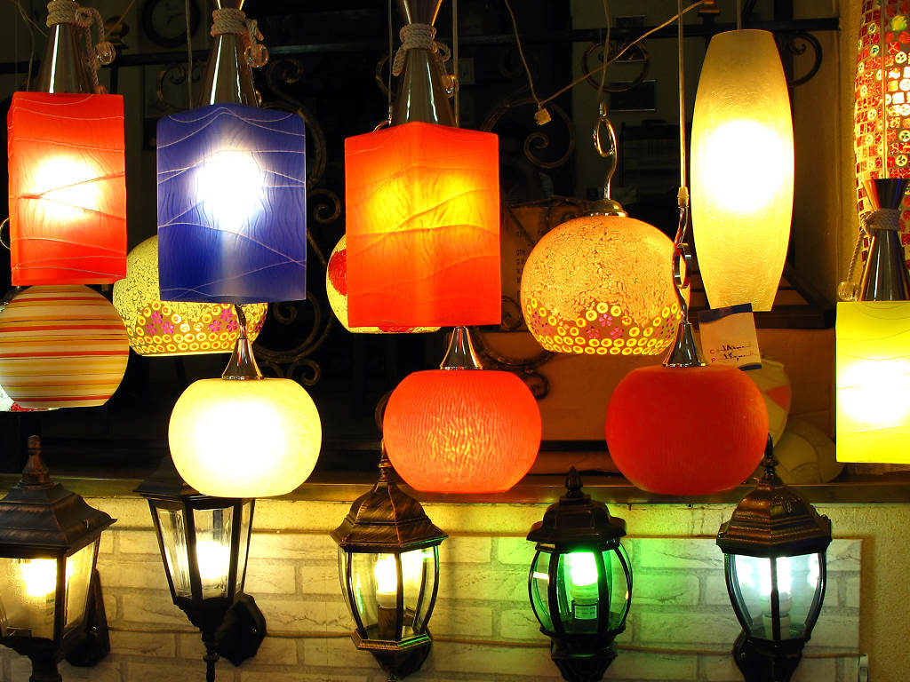 Best lighting stores in NYC for lamps, bulbs and home decor