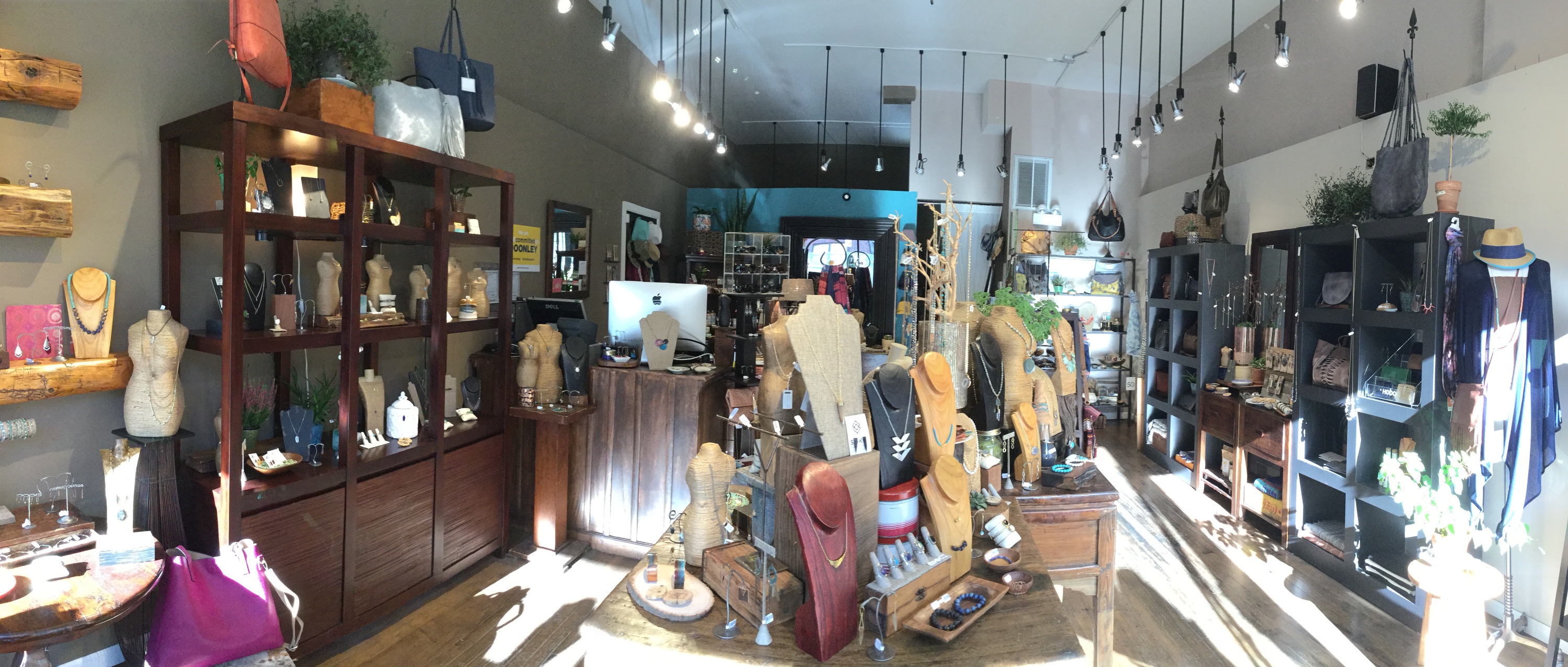 Embellish Boutique Shopping in North Center, Chicago