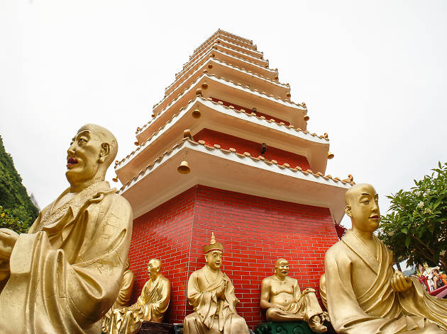 10 Buddhas to look out for at the Ten Thousand Buddhas Monastery 10 Buddhas to look out for at the Ten Thousand Buddhas Monastery