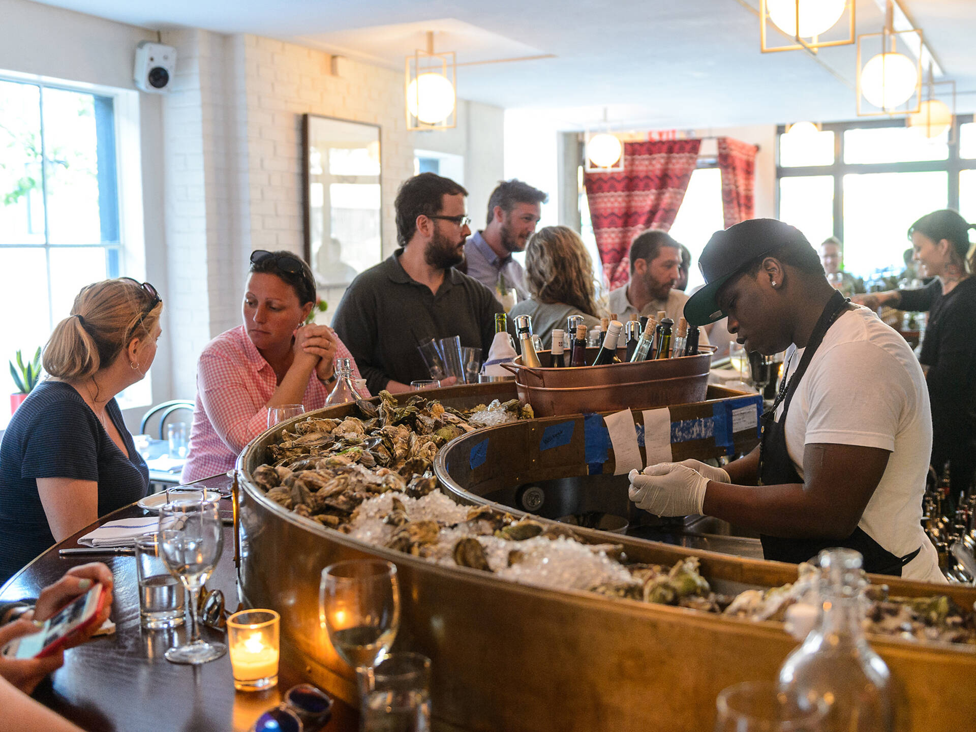 Best Oyster Happy Hours in NYC for Stellar Shellfish