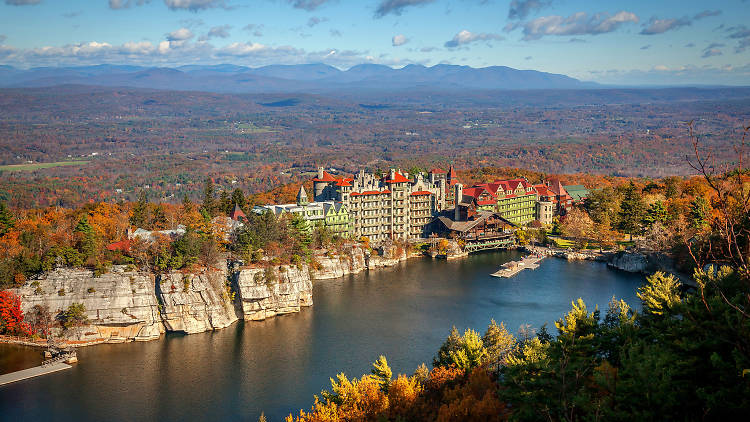 Cross Country Skiing: Mohonk Mountain House