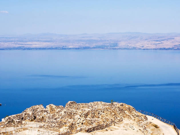 Sea of Galilee beaches and sites - from Tiberias to the Kinneret