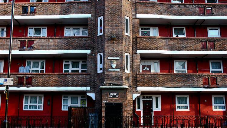 London flats, Innis House, East Street