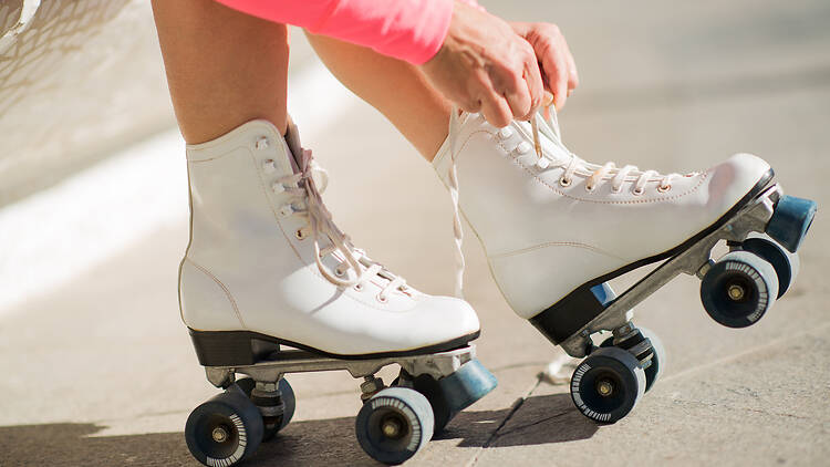 rollerskates rollerskates