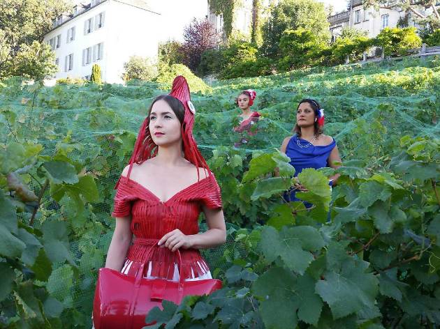 Fête des vendanges de Montmartre 2016 : vive le vin ! Vive la liberté ! Fête des vendanges de Montmartre 2016 : vive le vin ! Vive la liberté !